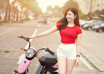 Thanh Bi là ai? Sự nghiệp nữ diễn viên nóng bỏng Lại Thanh