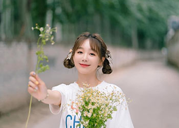 Từ Mộng Khiết là ai? Sự nghiệp nữ ca sĩ, diễn viên xinh đẹp của Cbiz