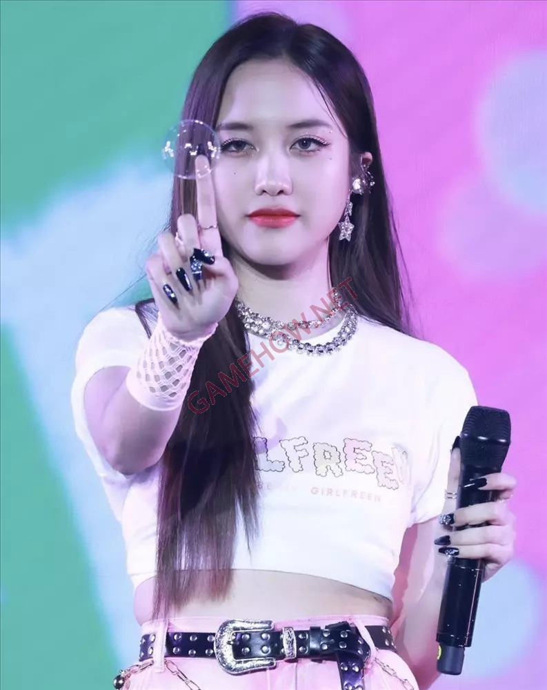 sarocha chankimha 1 jpg