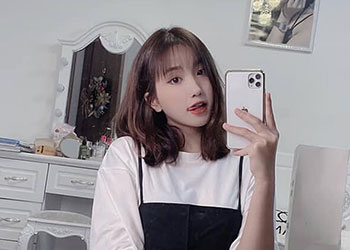 Lê Thị Khánh Huyền là ai? Tiểu sử hot TikToker xinh đẹp