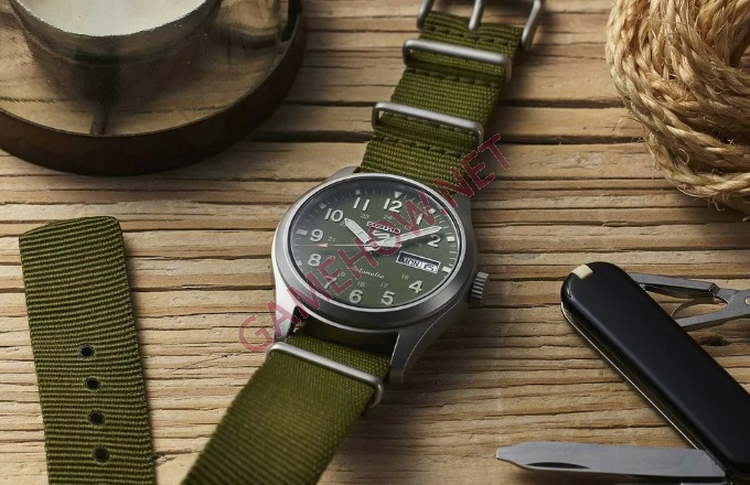 seiko 5 sport 12 jpg