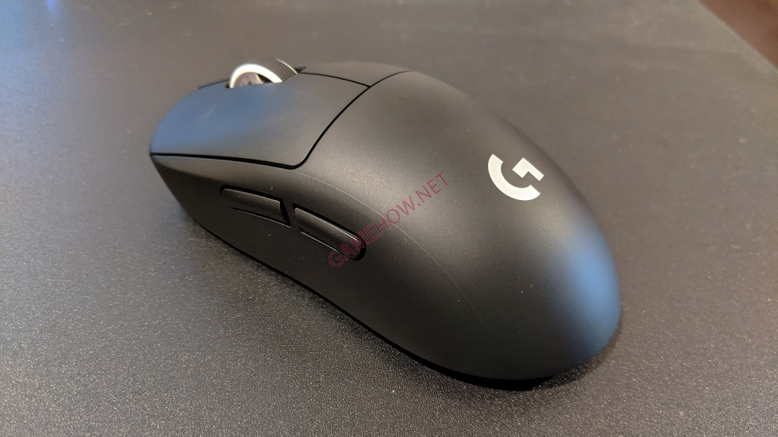 chuot logitech choi game 6 jpg