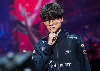 Faker khẳng định vị thế huyền thoại khi đạt MVP tại Esports World Cup 2024