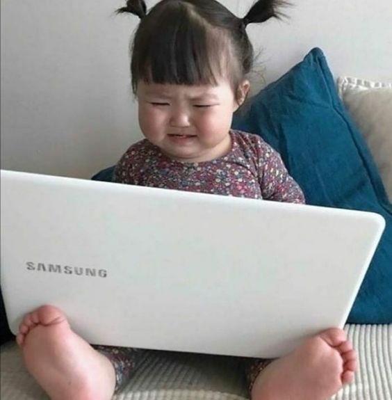 meme em be khoc 2 jpg