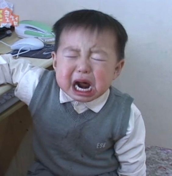 meme em be khoc 7 jpg