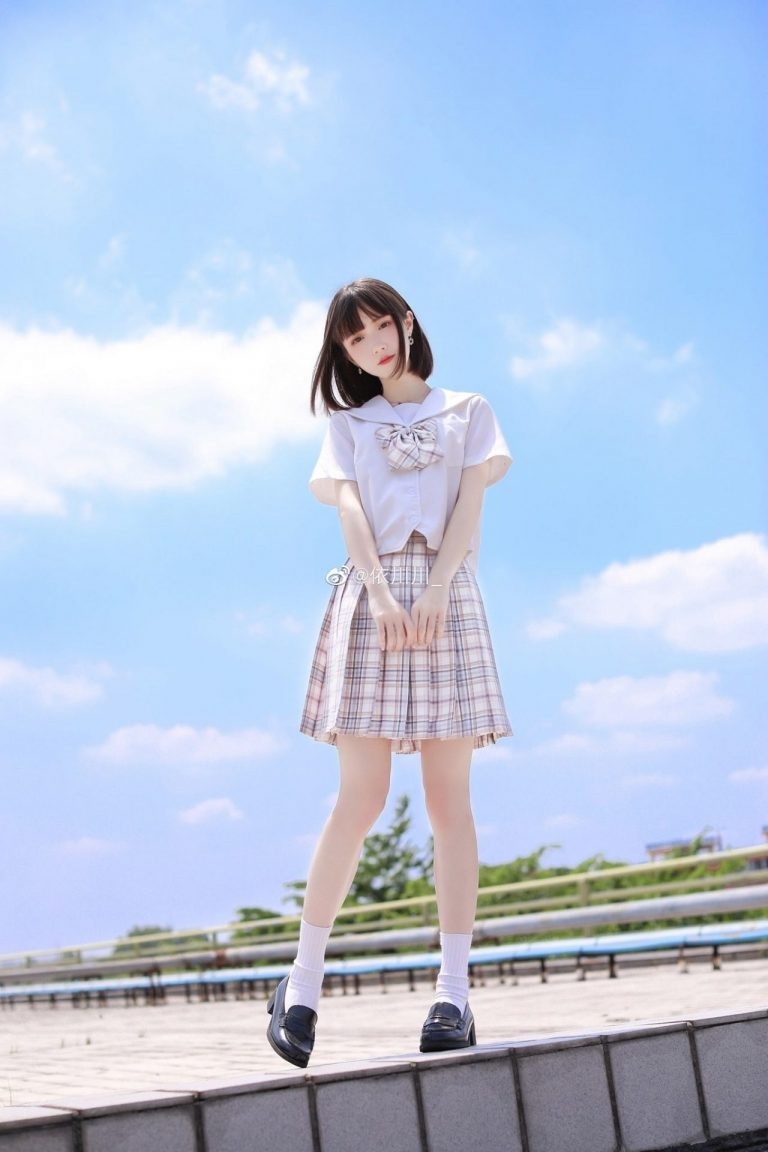 gai xinh mac vay ngan 10 jpg